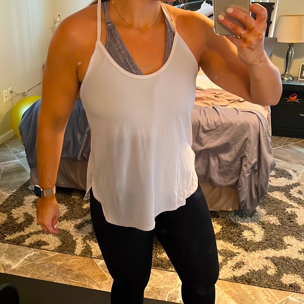 Lululemon off white tank